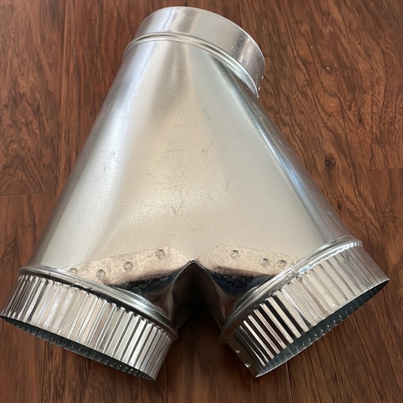 Ducting - Picture 3 of 3